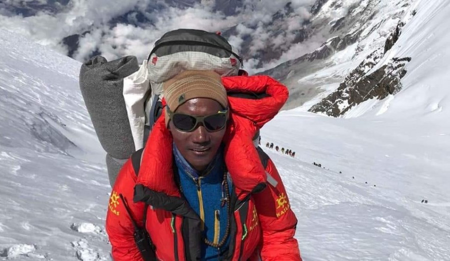 Kami Rita Sherpa Reaches the Roof of the World for the 30th Time