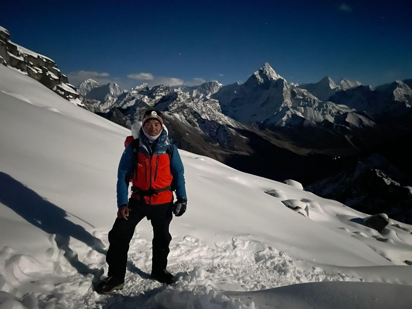 Everest Base Camp with Lobuche Peak - Climb higher, trek deeper — experience the world’s greatest mountain trail and summit adventure with Kami Rita Sherpa’s expert team.